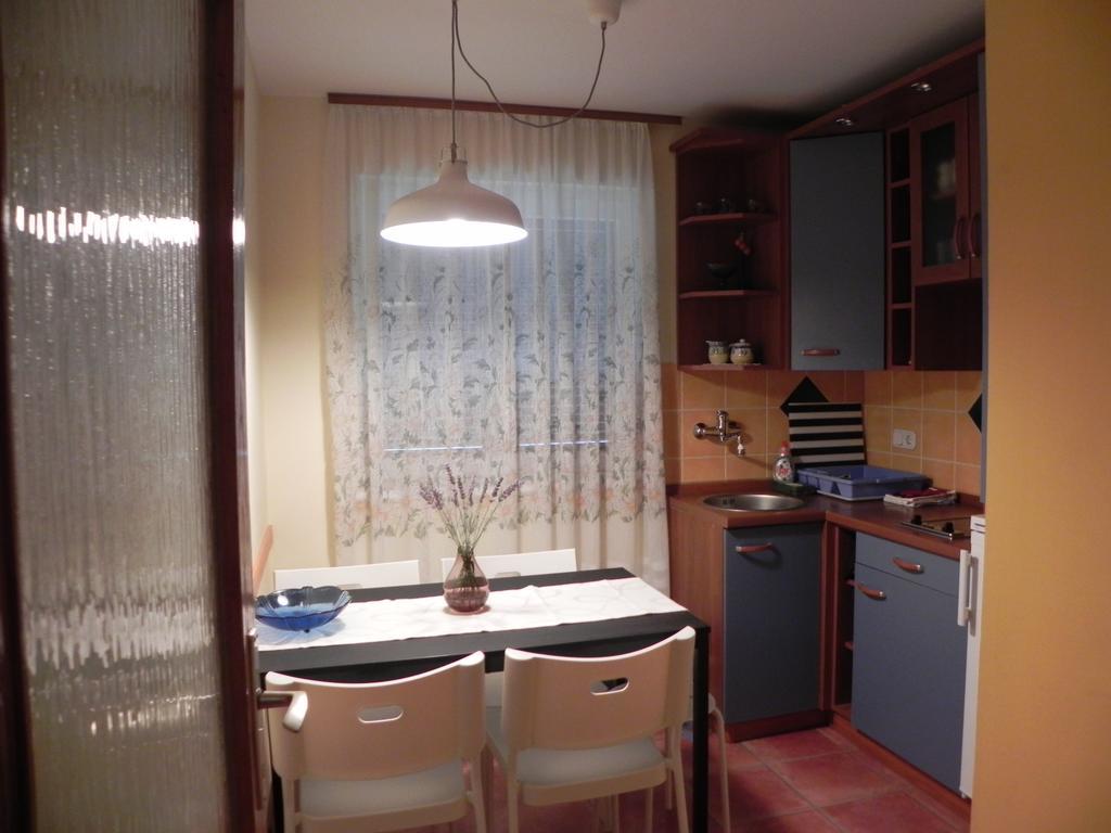 Apartments Katalenic Селце Екстер'єр фото